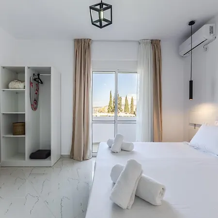 Bright Modern With Balcony Views By Pikhost Apartamento